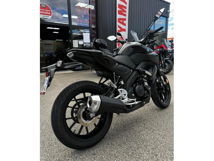YAMAHA MT-125 / MT125