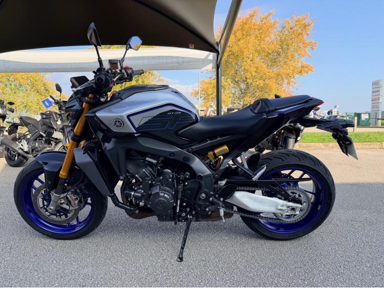 YAMAHA MT-09 SP / MT09 SP / MT 09 SP