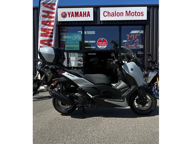 YAMAHA XMAX 125 TECH MAX + 