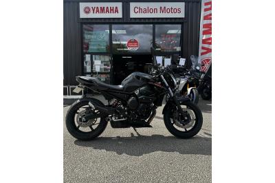 YAMAHA XJ6-N